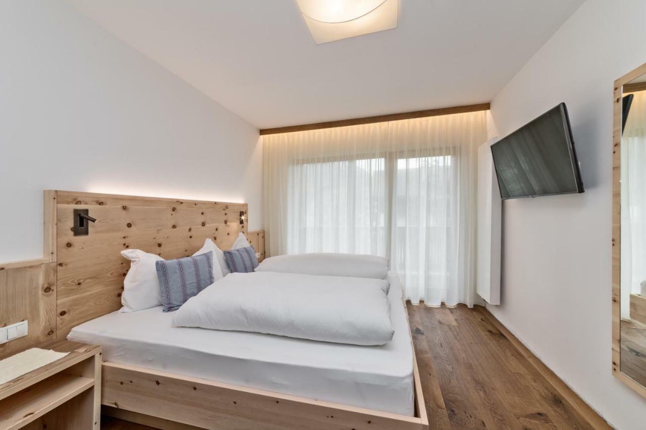 Hotel Moritz Dobbiaco Eksteriør bilde